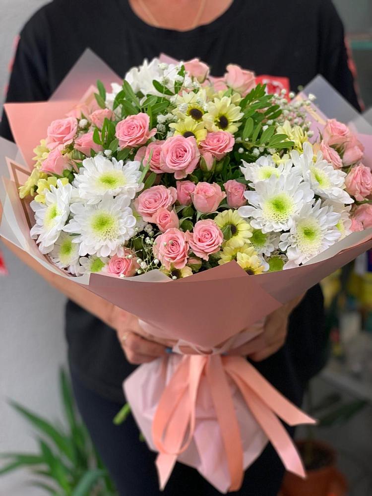 Букет цветов из: Розы и Хризантемы в Димитровграде