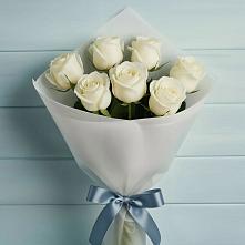 Букет 7 Белых роз Эдлесс Лав в Димитровграде