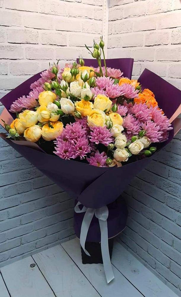 Букет цветов из: Хризантемы и Розы в Димитровграде