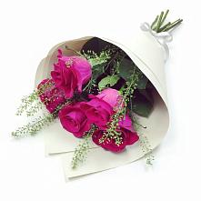 Букет цветов из:  Розы в Димитровграде