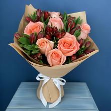 Букет цветов из:  Розы и Альстромерии #REPLACE_PRED# Димитровграде