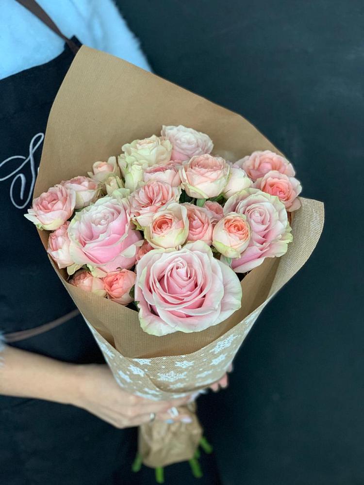 Букет цветов из: Хризантемы и Розы в Димитровграде