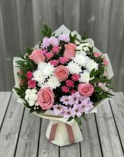 Букет цветов из:  Альстромерии, Гвоздики, Розы и Хризантемы в Димитровграде