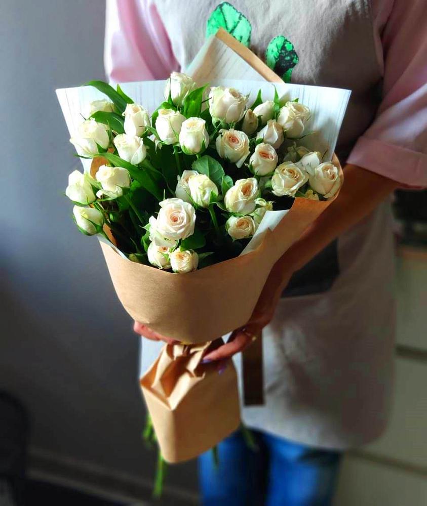 Букет цветов из: Розы в Димитровграде