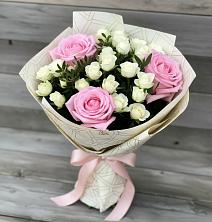 Букет цветов из:  Розы в Димитровграде