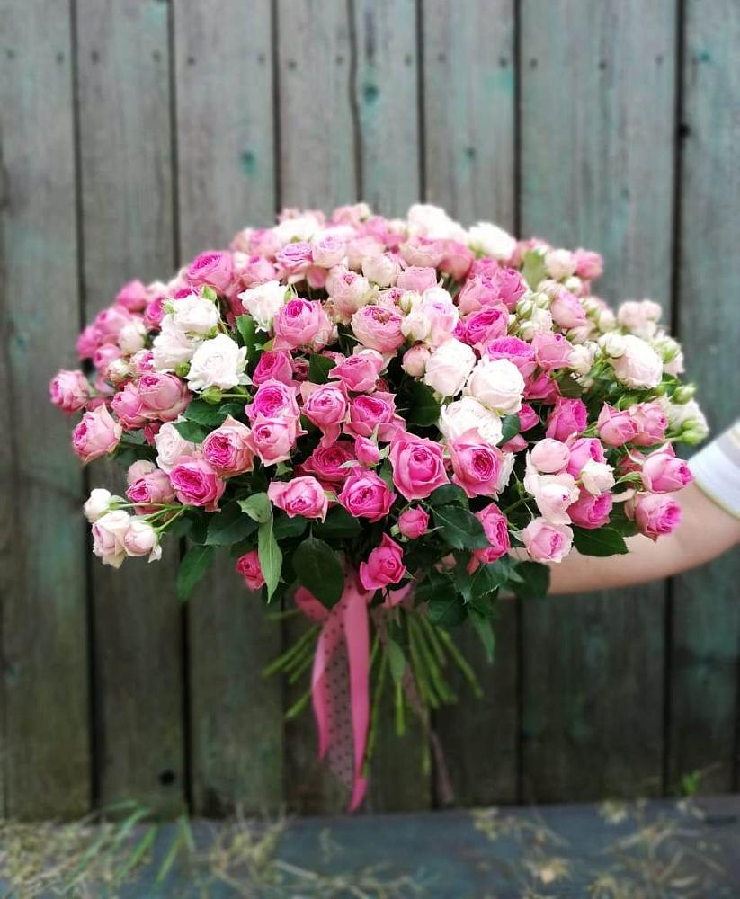 Букет Розовые кустовые розы Натали и Лав Лидия в Димитровграде