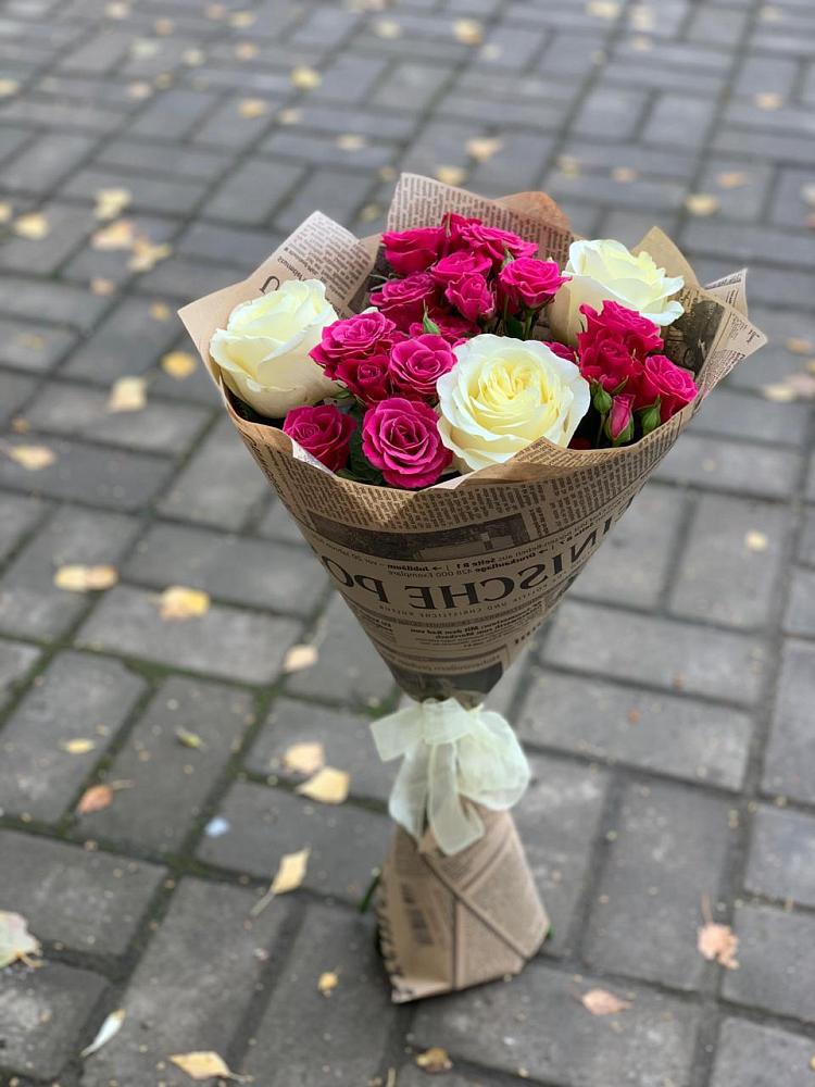 Букет цветов из: Розы в Димитровграде