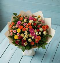 Букет Микс из разноцветных кустовых роз в Димитровграде